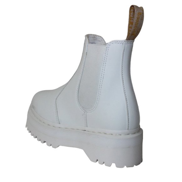Dr. Martens VEGAN quad mono White Chelsea Boots Women's 8 MEW! - Picture 3 of 10